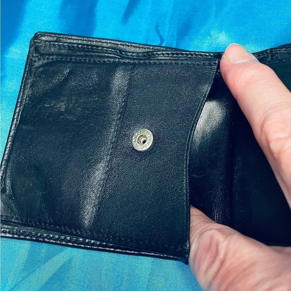 Fendi Black Leather Mens Wallet EUC